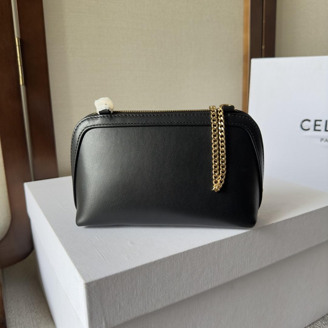 Celine Clutch On Chain Cuir Triomphe In Smooth Calfskin Black - EUR FASHION