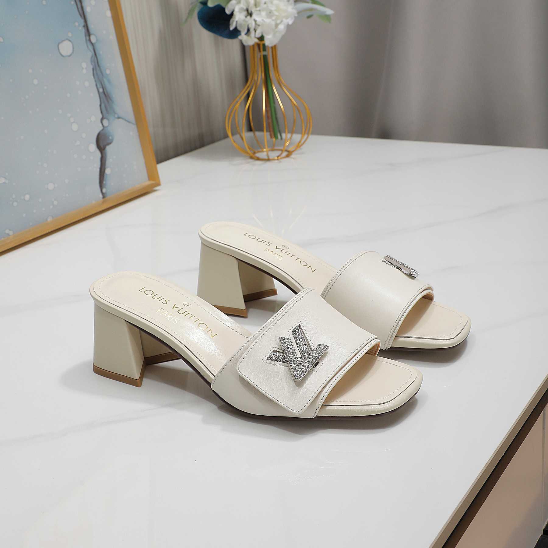 Louis Vuitton Shake Mule     1AB2PD - EUR FASHION