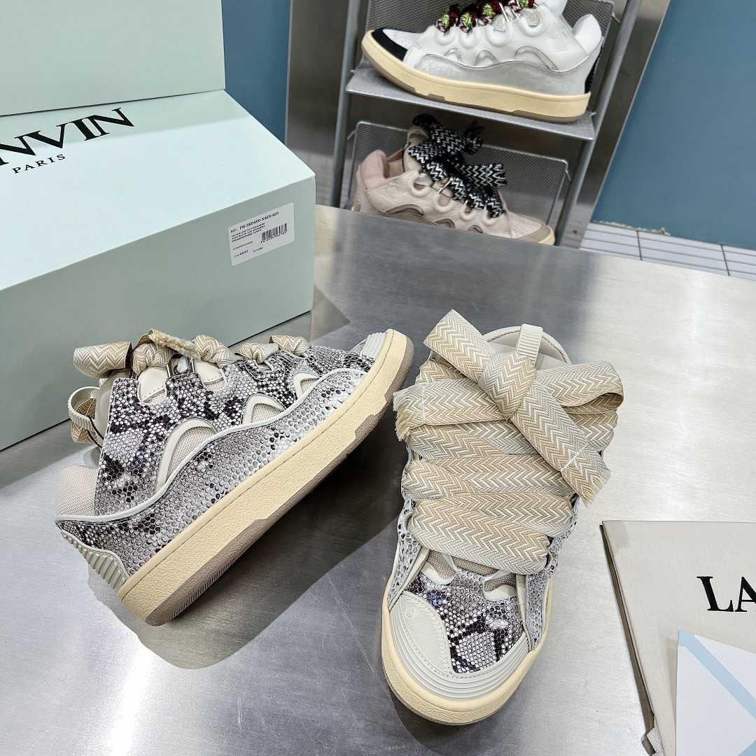 Lanvin Curb Low-Top Sneakers - EUR FASHION