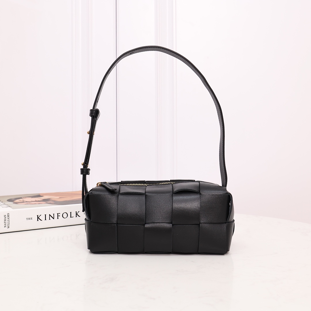 Bottega Veneta Small Brick Cassette - EUR FASHION