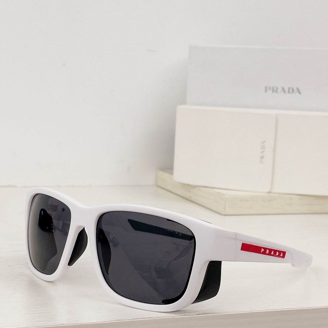 Prada Linea Rossa Impavid Eyewear    - EUR FASHION