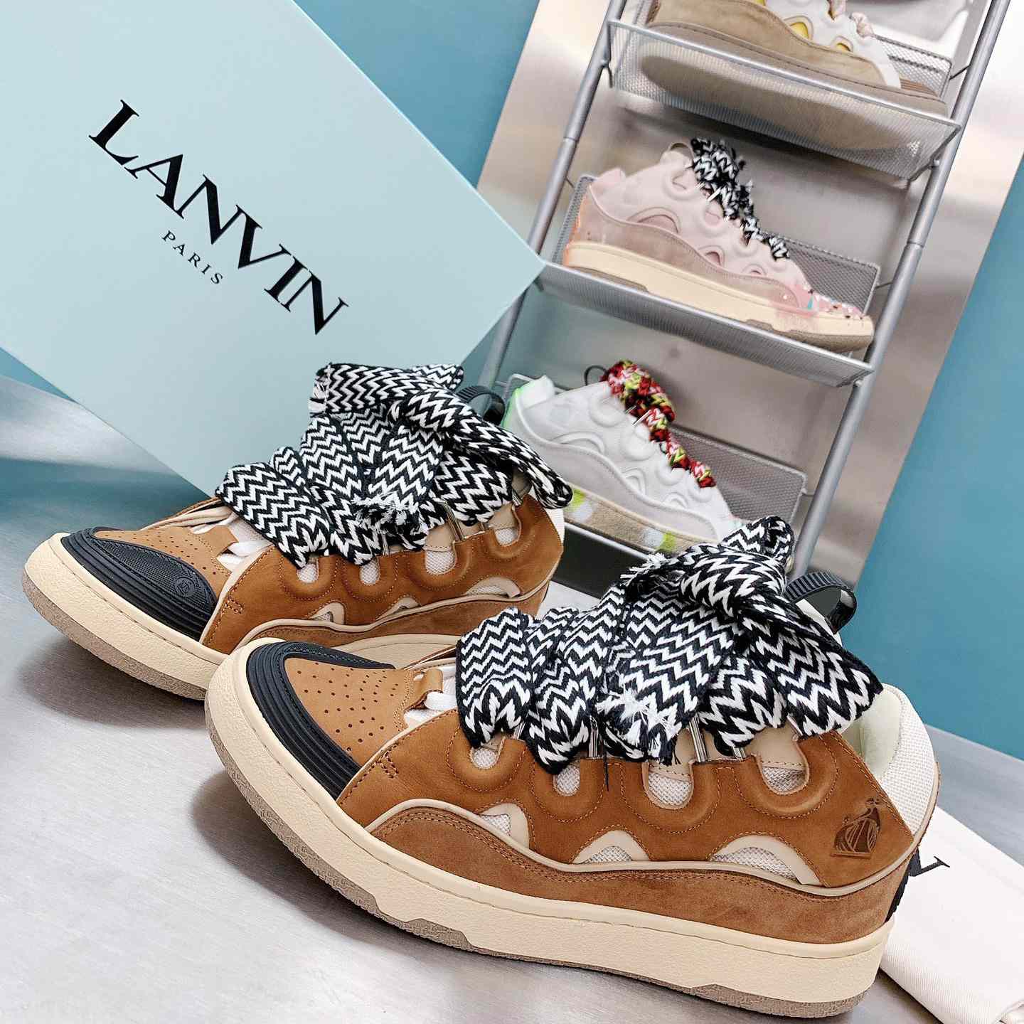 Lanvin Leather Curb Sneakers - EUR FASHION