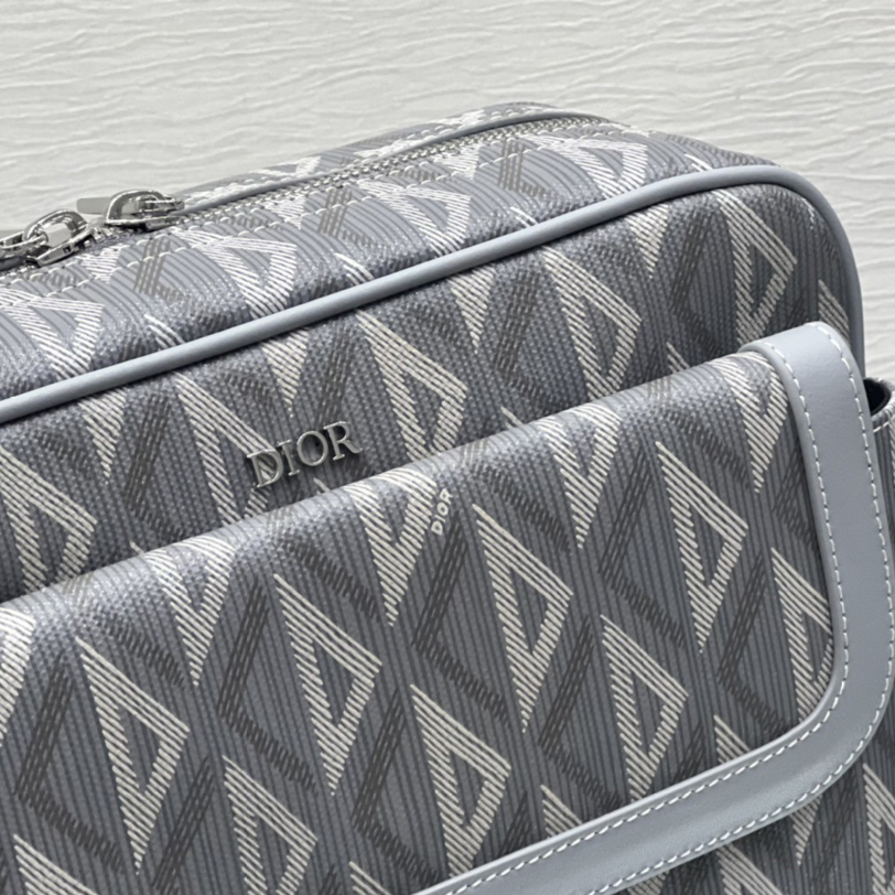 Dior Hit The Road Messenger Bag (26 x 21 x 8 cm) - EUR FASHION