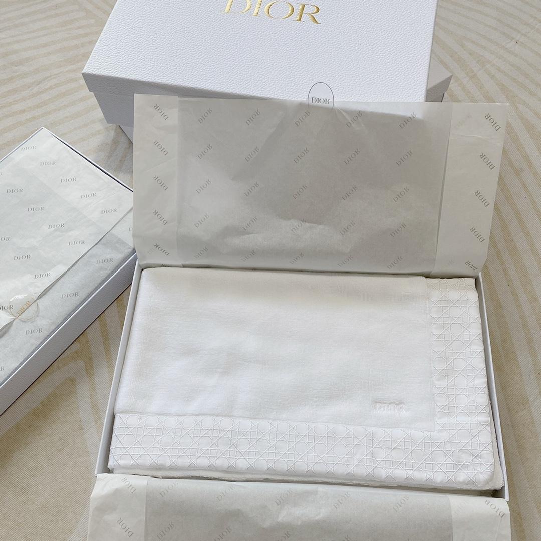 Dior Bath Mat - EUR FASHION