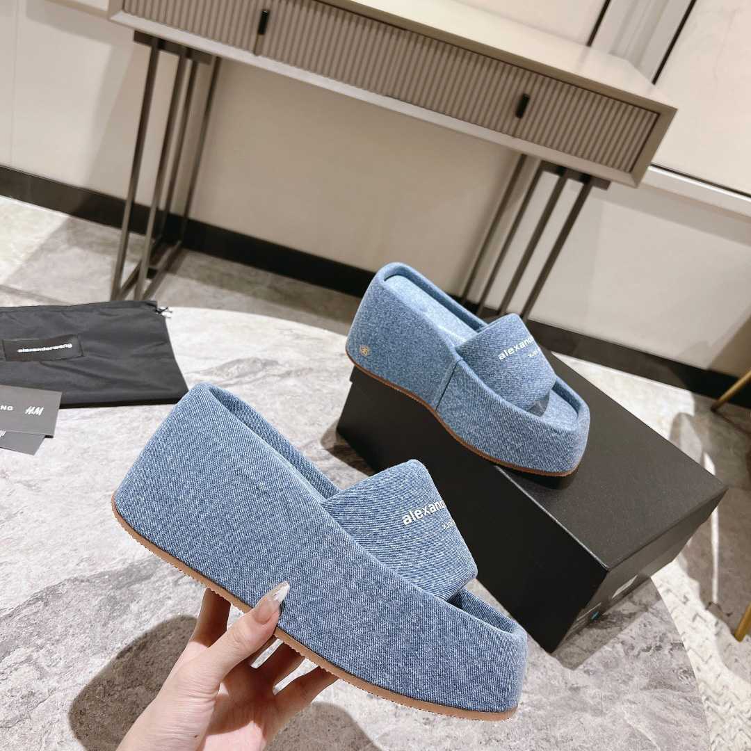 Alexander Wang Taji Platform Sandal In Washed Denim - EUR FASHION