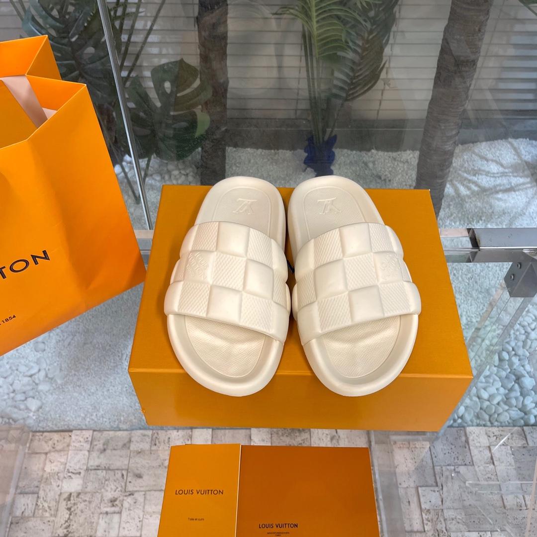 Louis Vuitton Waterfront Mules   1AAR9U - EUR FASHION