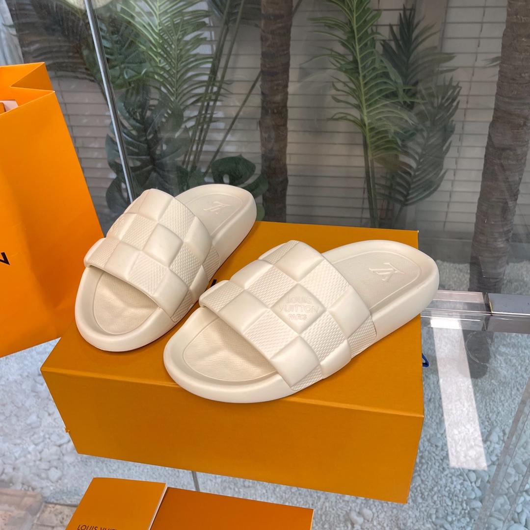 Louis Vuitton Waterfront Mules   1AAR9U - EUR FASHION