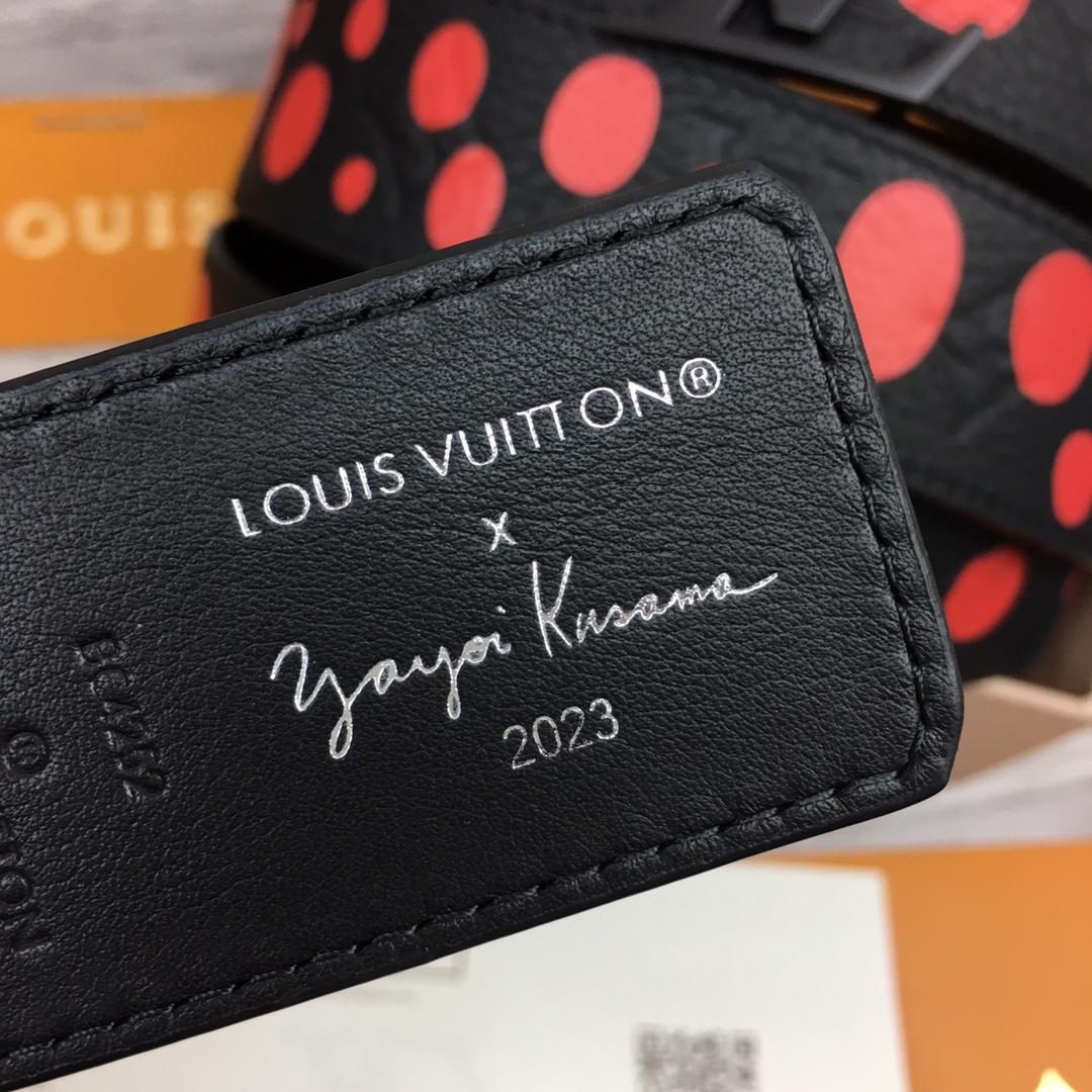 Louis Vuitton LV X YK LV Initiales 40MM Reversible Belt   M0673T - EUR FASHION