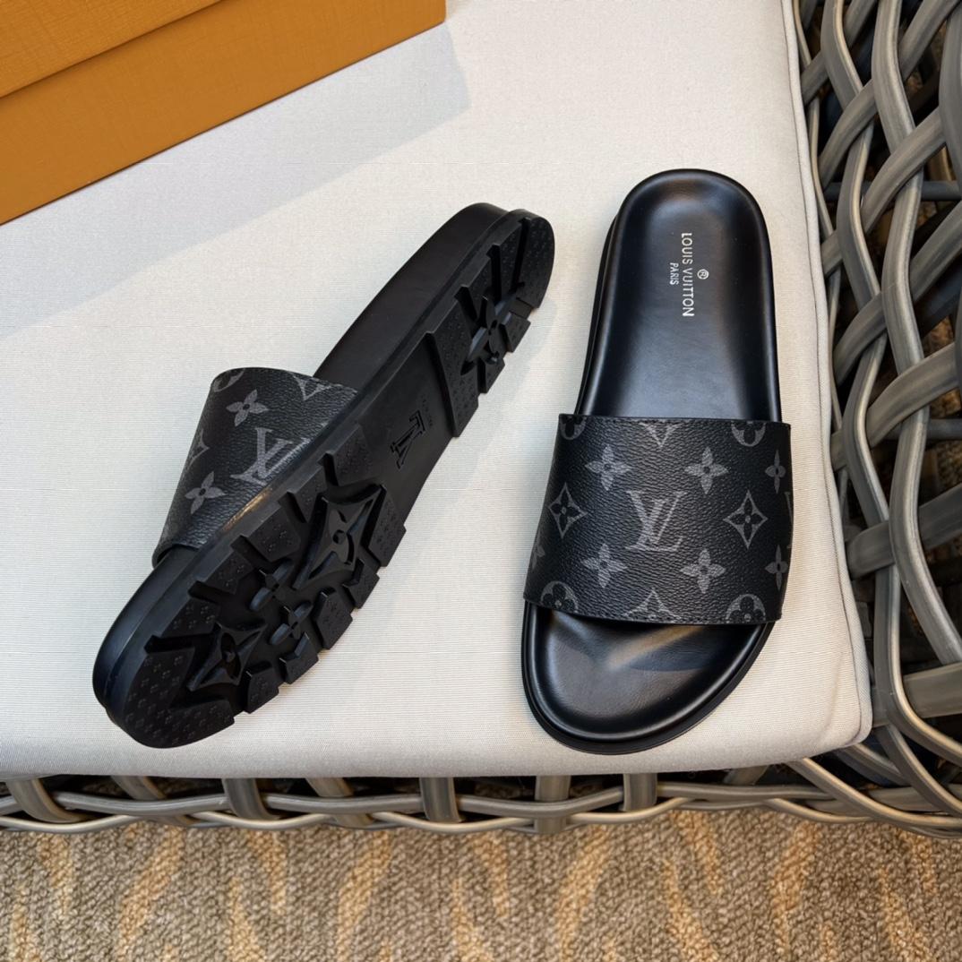 Louis Vuitton Monogram Sandals - EUR FASHION