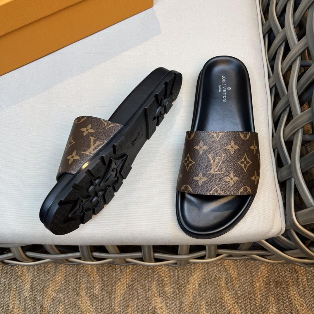 Louis Vuitton Monogram Sandals - EUR FASHION