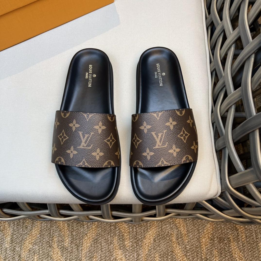 Louis Vuitton Monogram Sandals - EUR FASHION