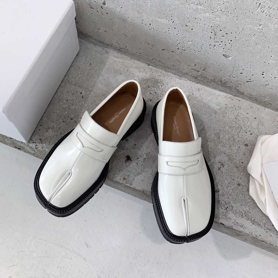 Maison Margiela Tabi Loafers - EUR FASHION