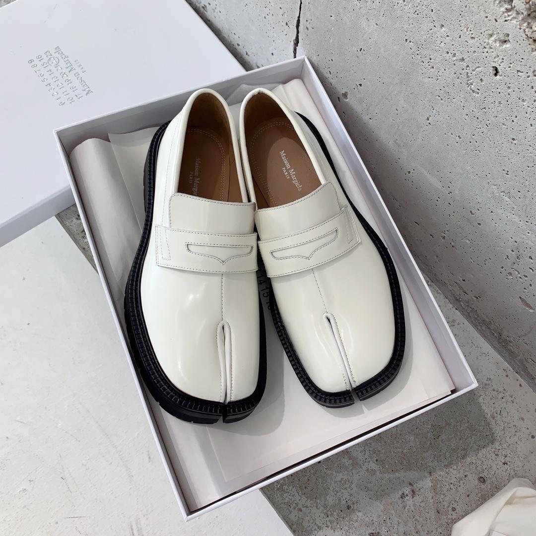 Maison Margiela Tabi Loafers - EUR FASHION