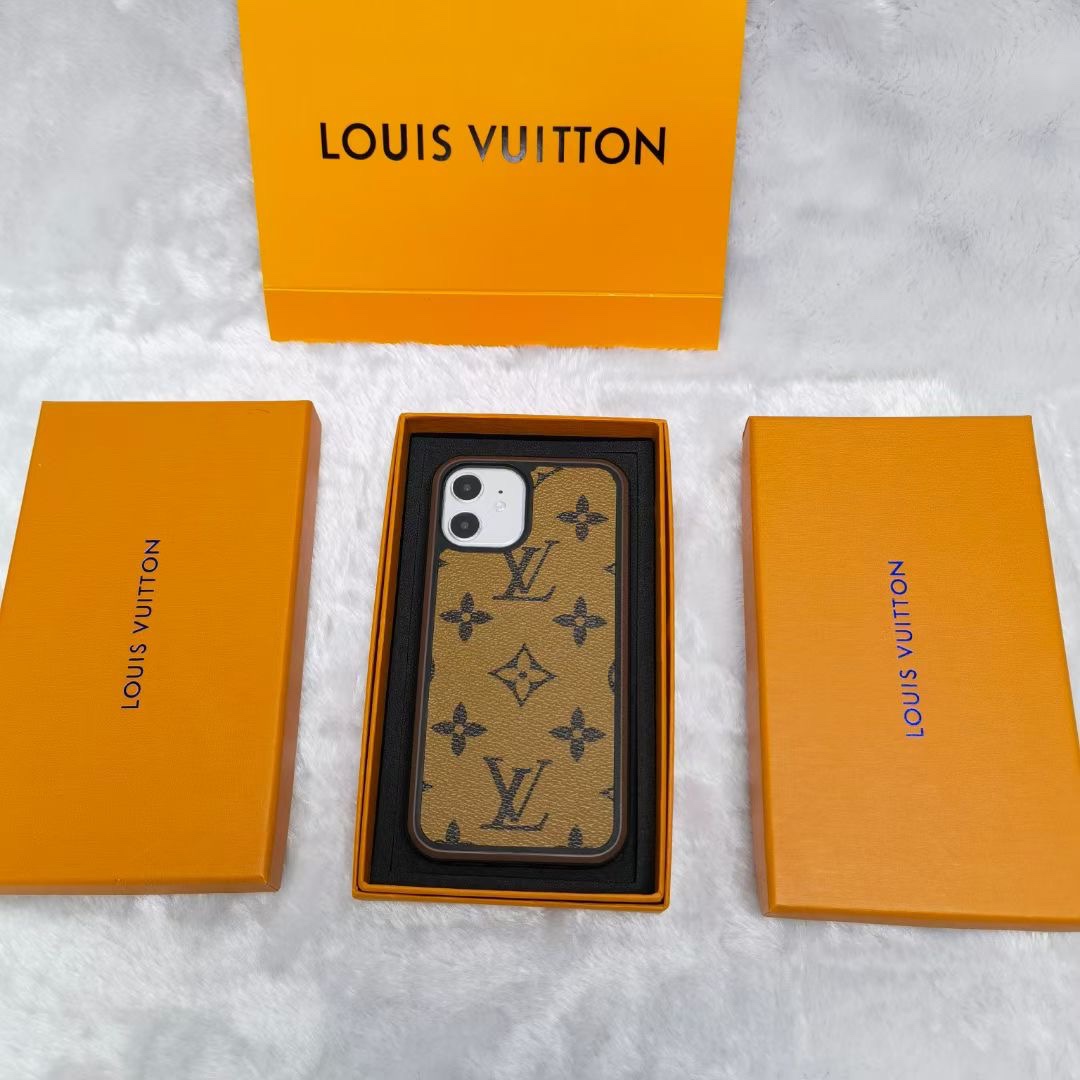 Louis Vuitton Monogram Phone Case  - EUR FASHION