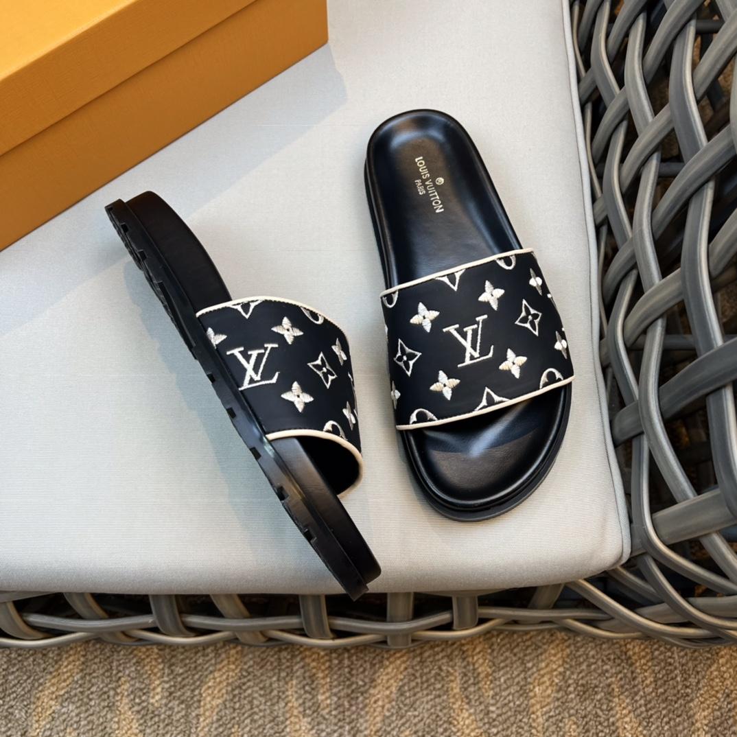 Louis Vuitton Monogram Sandals - EUR FASHION