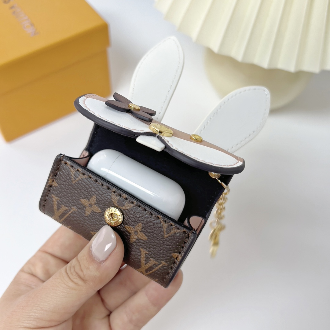 Louis Vuitton Rabbit Earpods Case    GI0863 - EUR FASHION