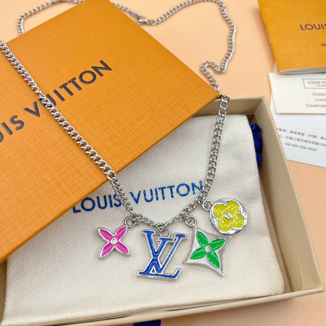 Louis Vuitton LV Instinct Necklace     M01125 - EUR FASHION