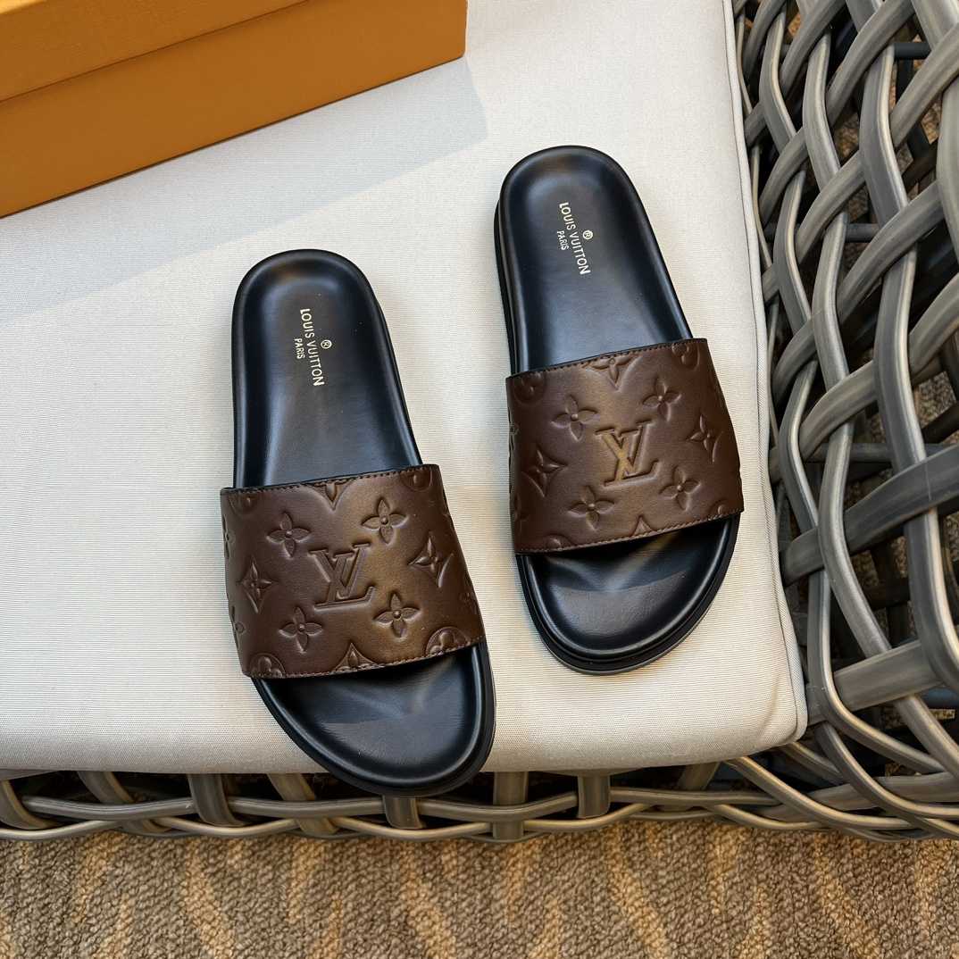 Louis Vuitton Monogram Sandals - EUR FASHION