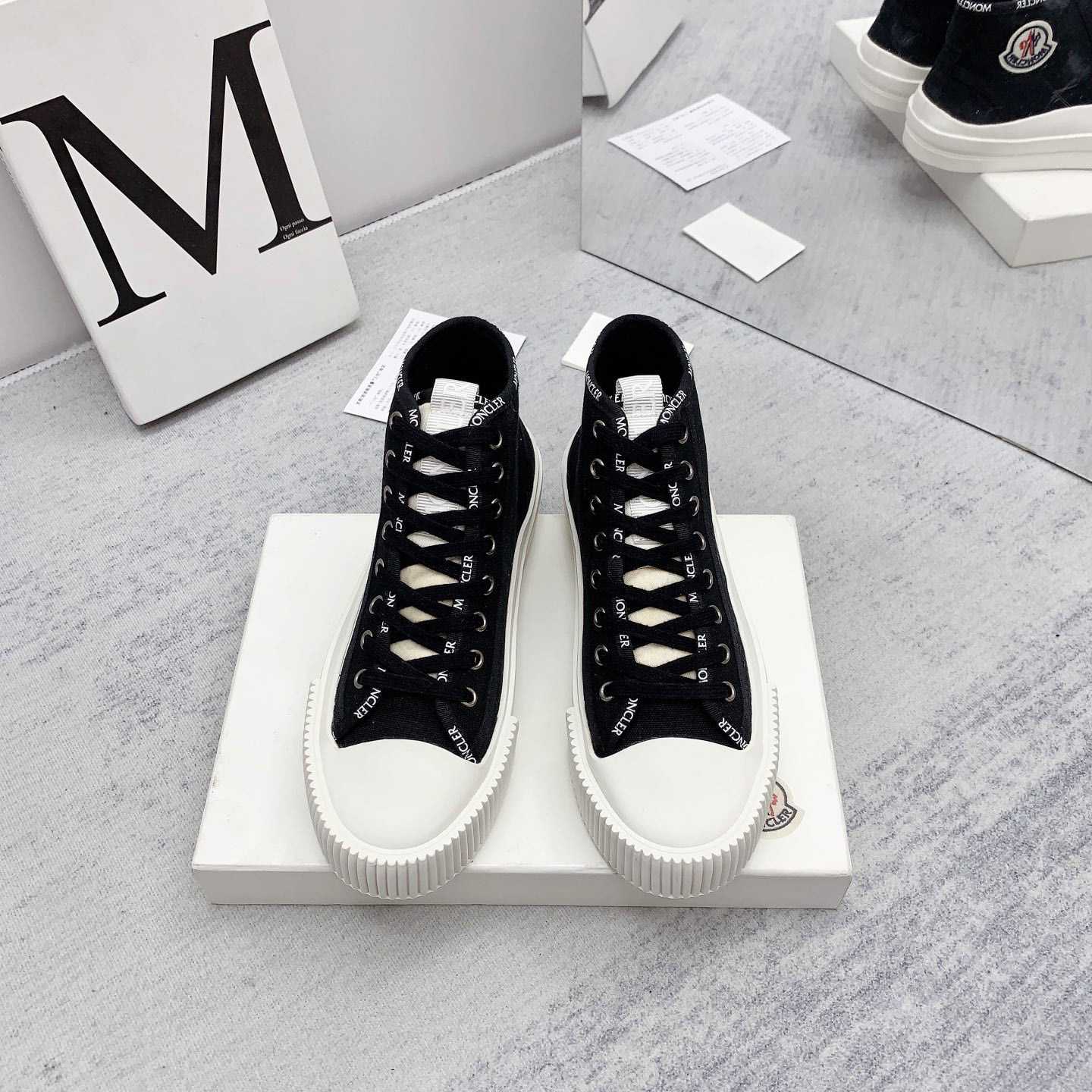 Moncler Black Lissex Sneakers - EUR FASHION