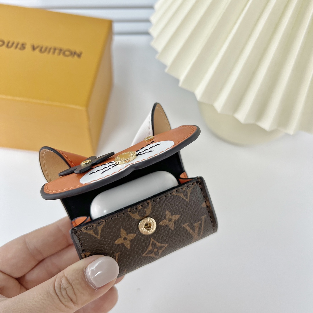 Louis Vuitton Cat Earpods Case    GI0862 - EUR FASHION