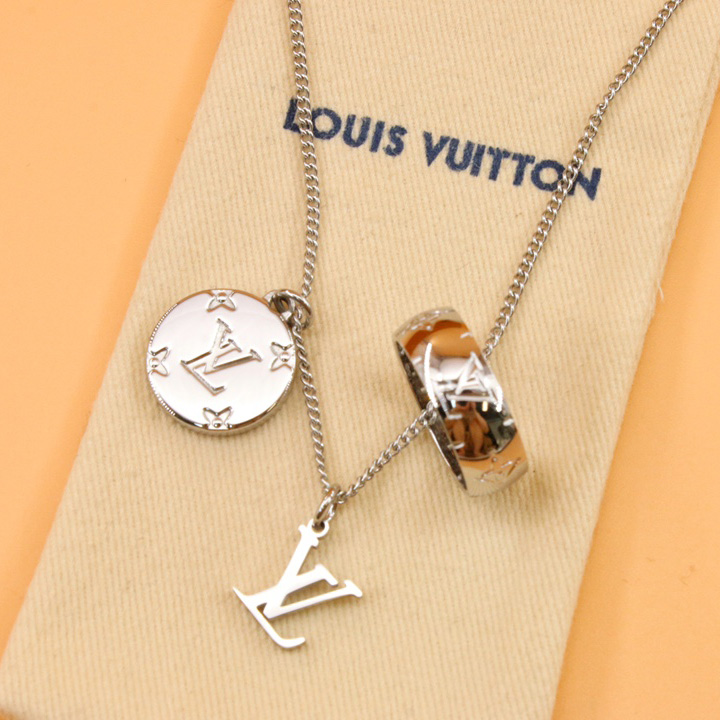 Louis Vuitton Monogram Charms Necklace    M62485 - EUR FASHION