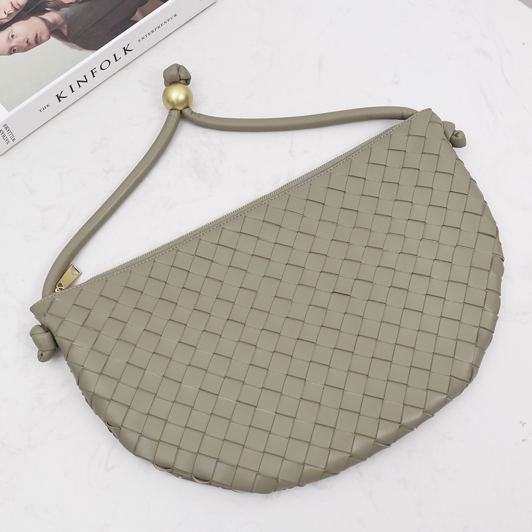 Bottega Veneta Medium Turn Pouch - EUR FASHION