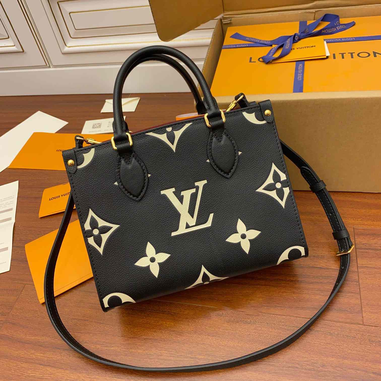 Louis Vuitton OnTheGo PM     M45659 - EUR FASHION