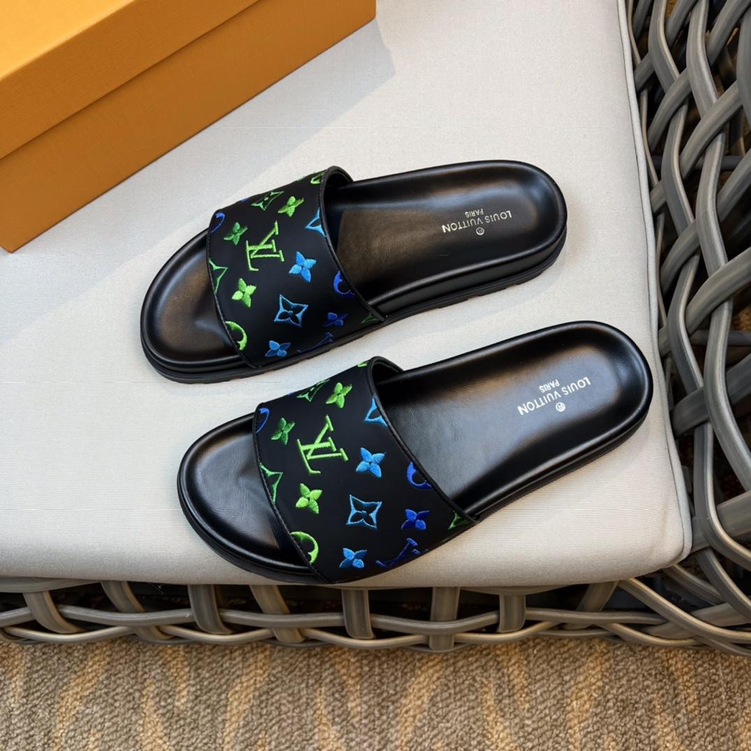 Louis Vuitton Monogram Sandals - EUR FASHION