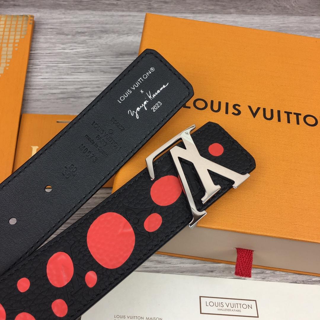 Louis Vuitton LV X YK LV Initiales 40MM Reversible Belt    - EUR FASHION