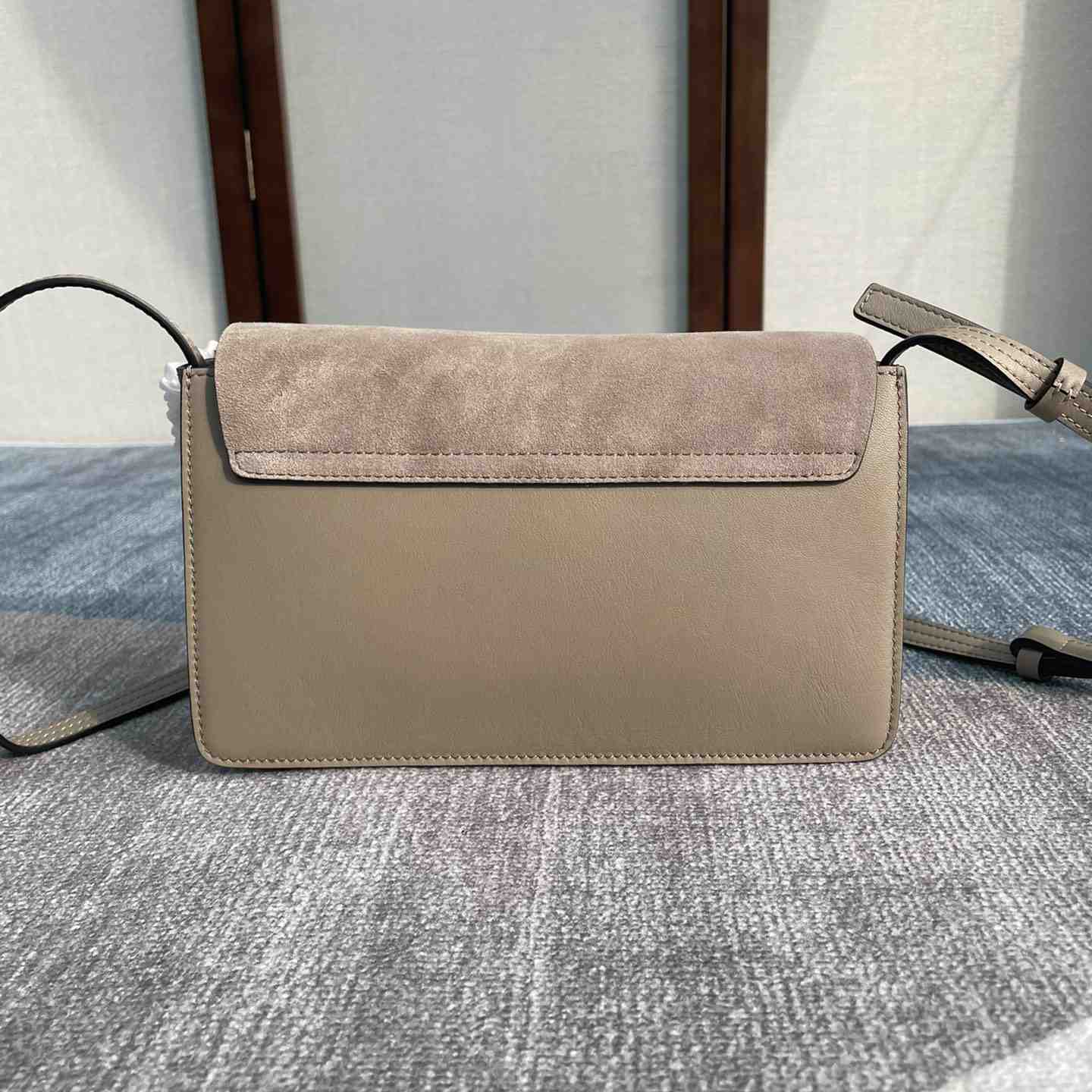 Chloe Faye Wallet On Strap(24-15-7cm) - EUR FASHION