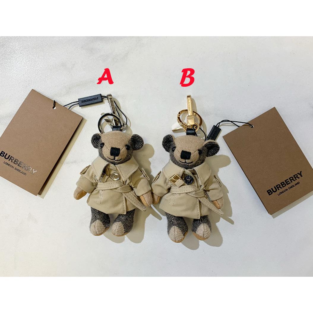 Burberry Thomas Bear Charm in Trench Coat - EUR FASHION