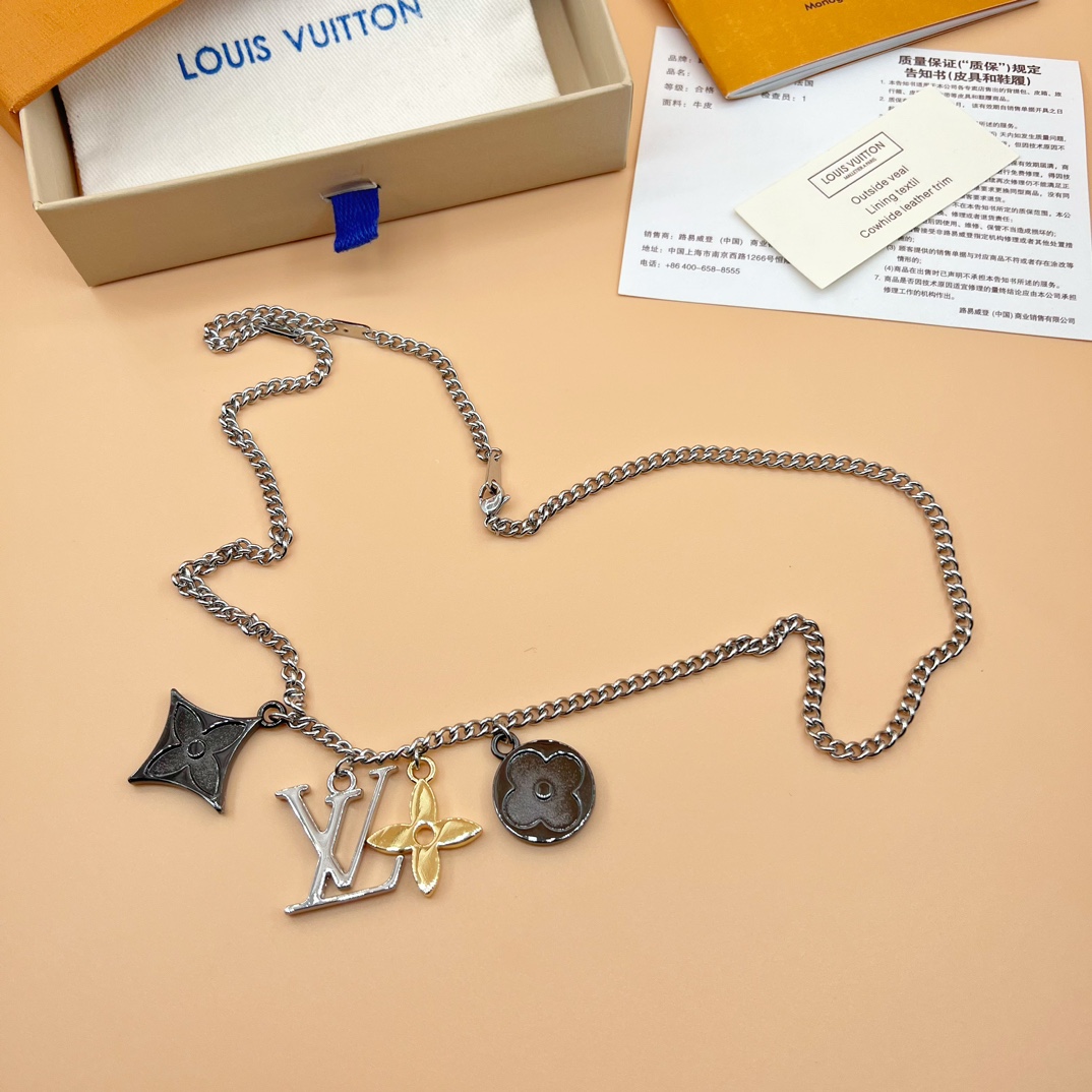 Louis Vuitton LV Instinct Pendant       M00521C - EUR FASHION