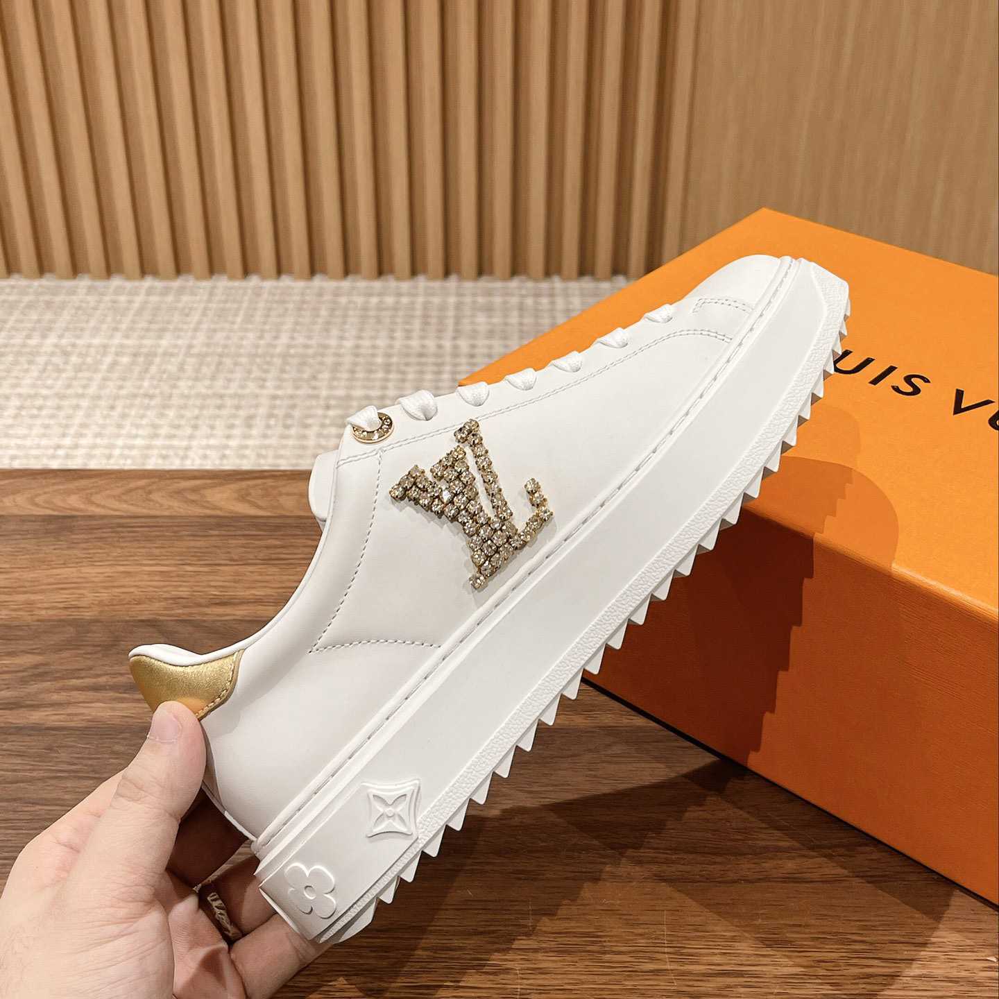 Louis Vuitton Time Out Sneaker (upon uk size)     - EUR FASHION