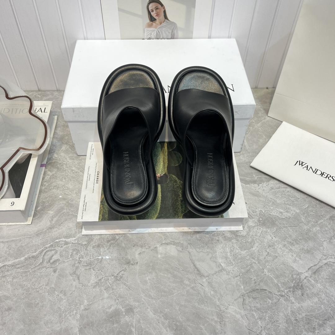 Jw Anderson Bumper-Tube Leather Mules - EUR FASHION