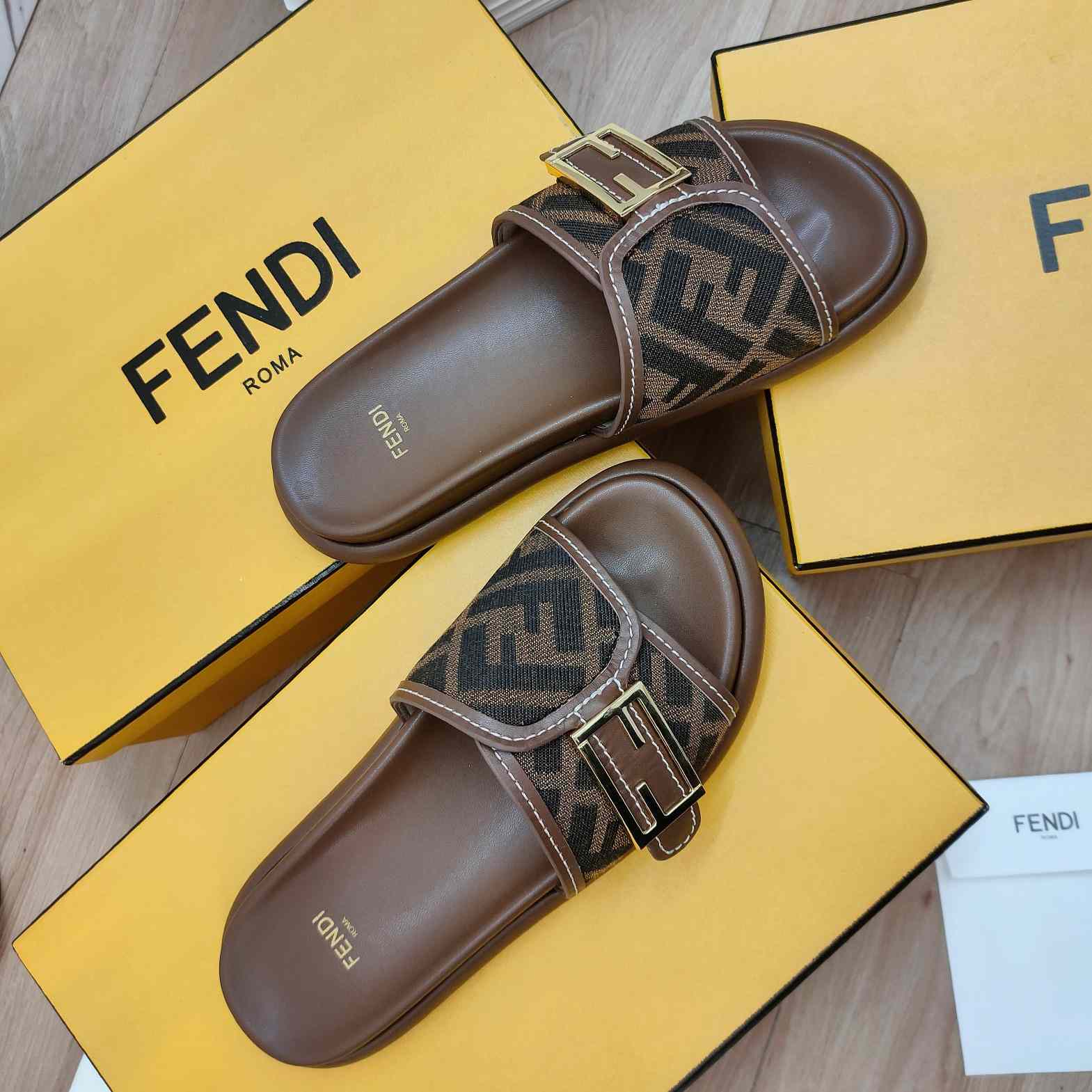 Fendi Feel Brown Fabric Slides - EUR FASHION