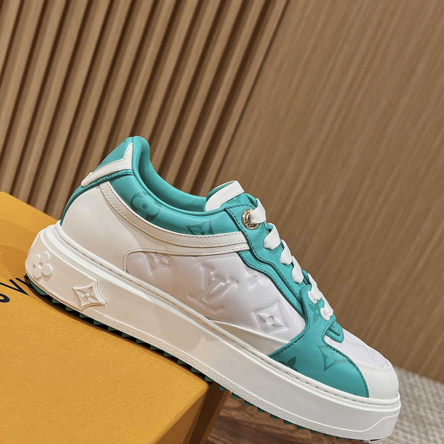 Louis Vuitton Time Out Sneaker (upon uk size)     - EUR FASHION