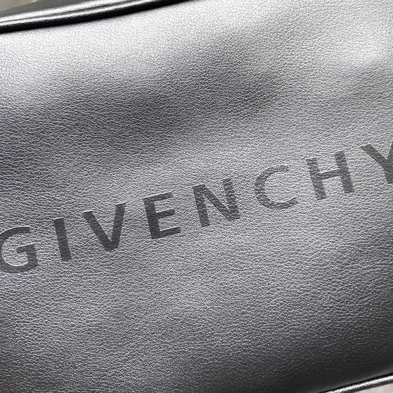 Givenchy Black Camera Messenger Bag (20x14x6cm) - EUR FASHION