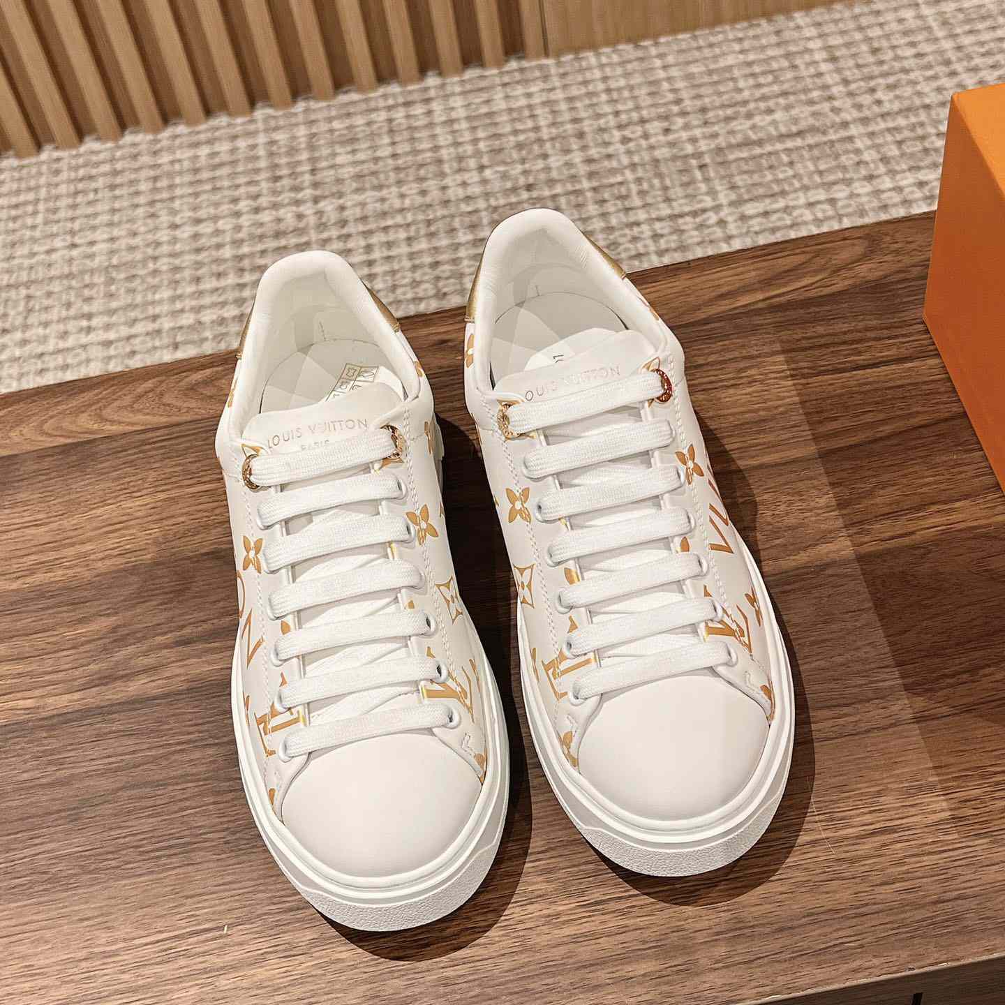 Louis Vuitton Time Out Sneaker (upon uk size)     - EUR FASHION