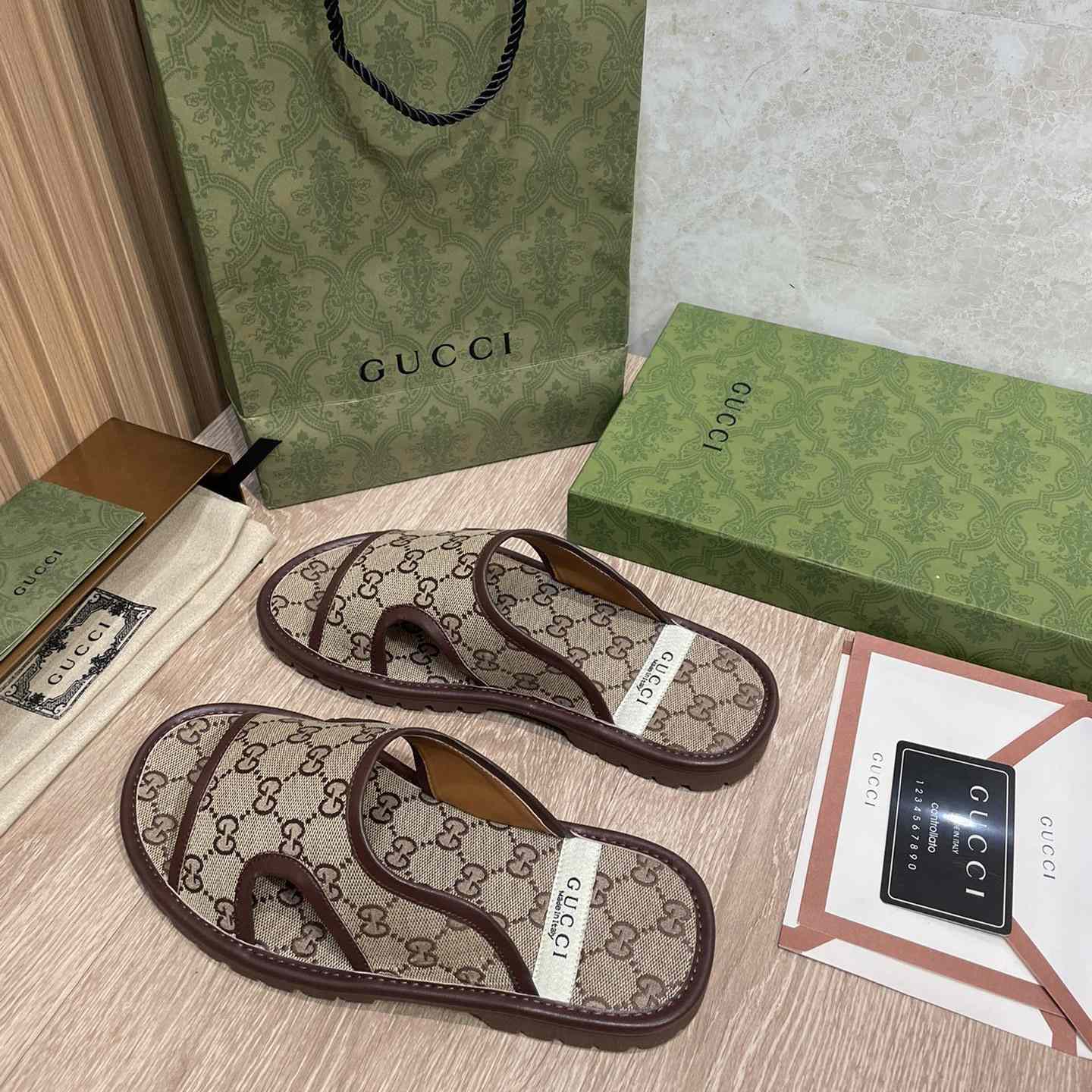 Gucci Sandals - EUR FASHION