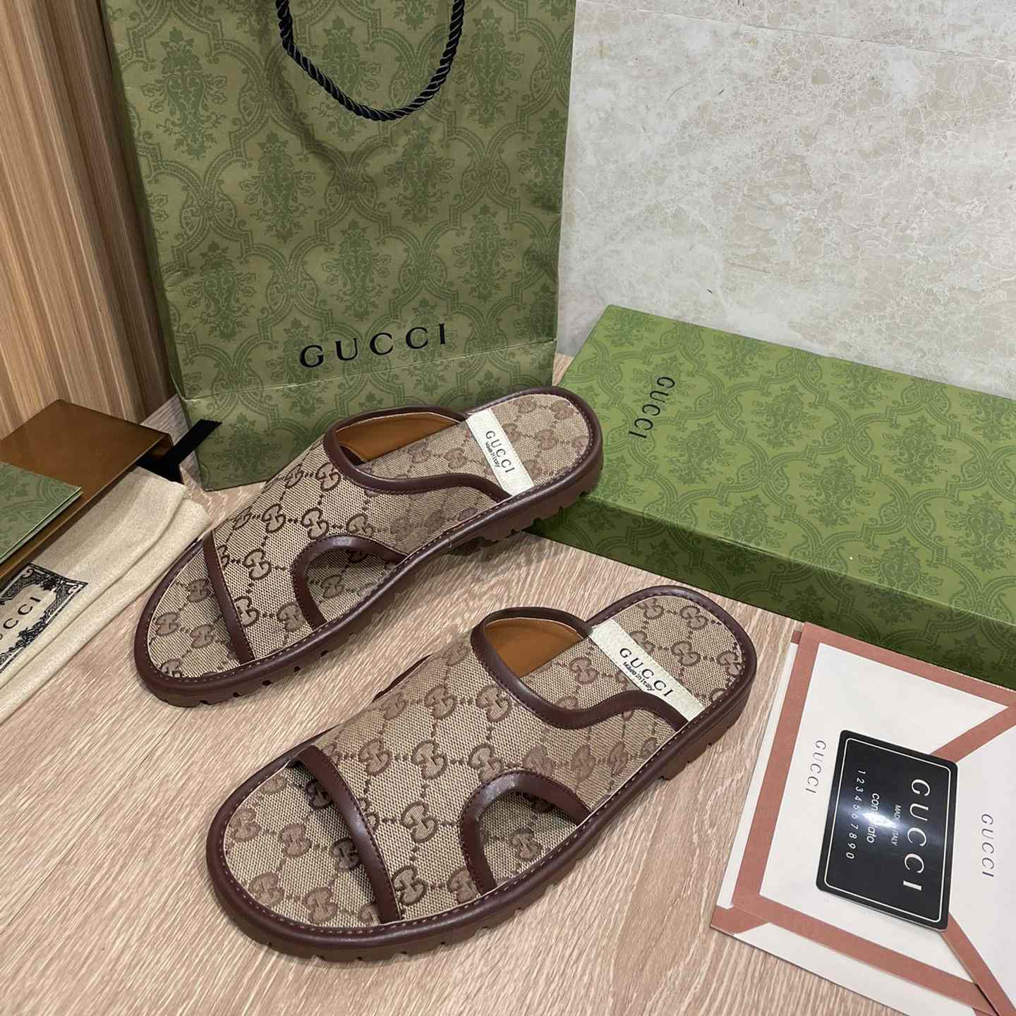 Gucci Sandals - EUR FASHION