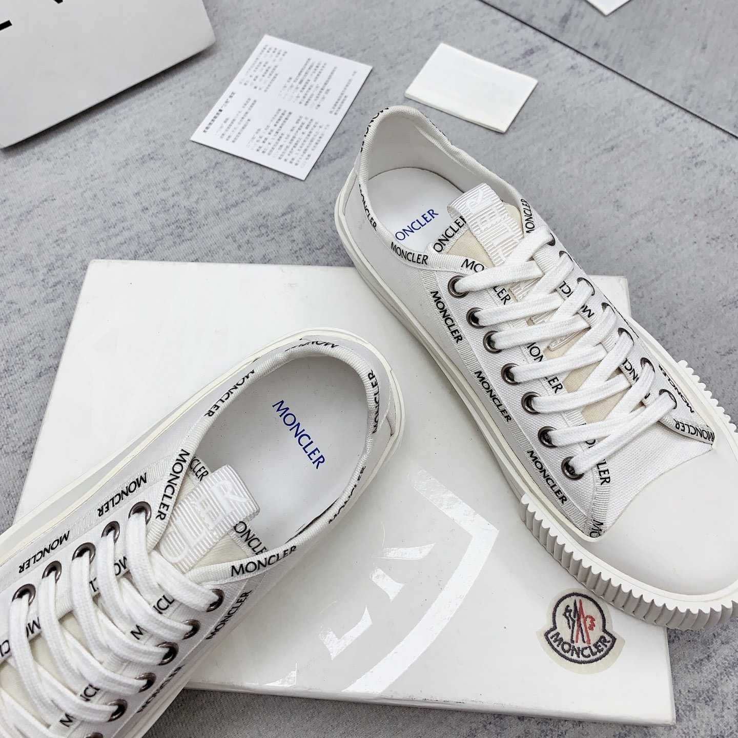 Moncler Glissiere Low-Top Sneakers - EUR FASHION