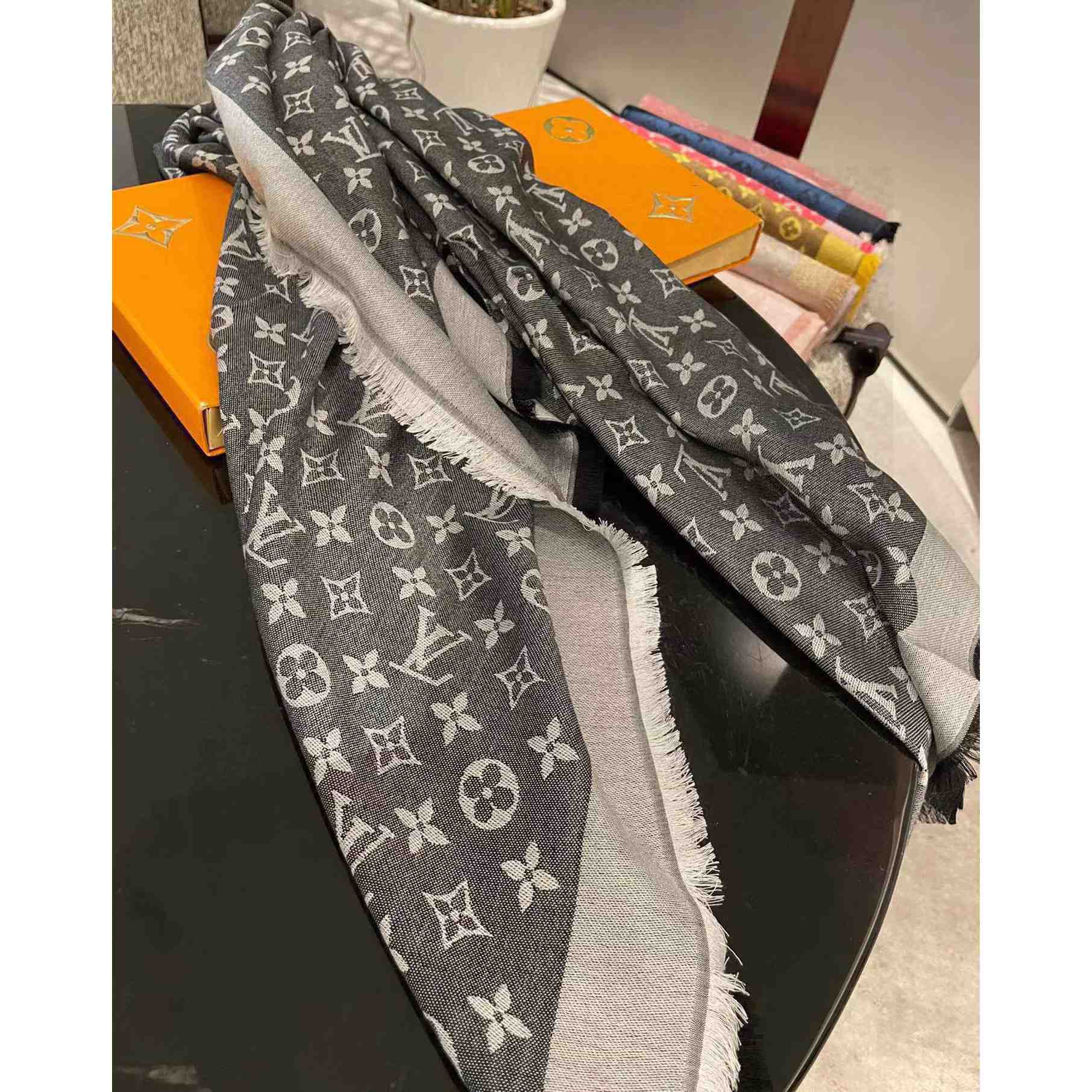 Louis Vuitton Monogram Denim Shawl - EUR FASHION