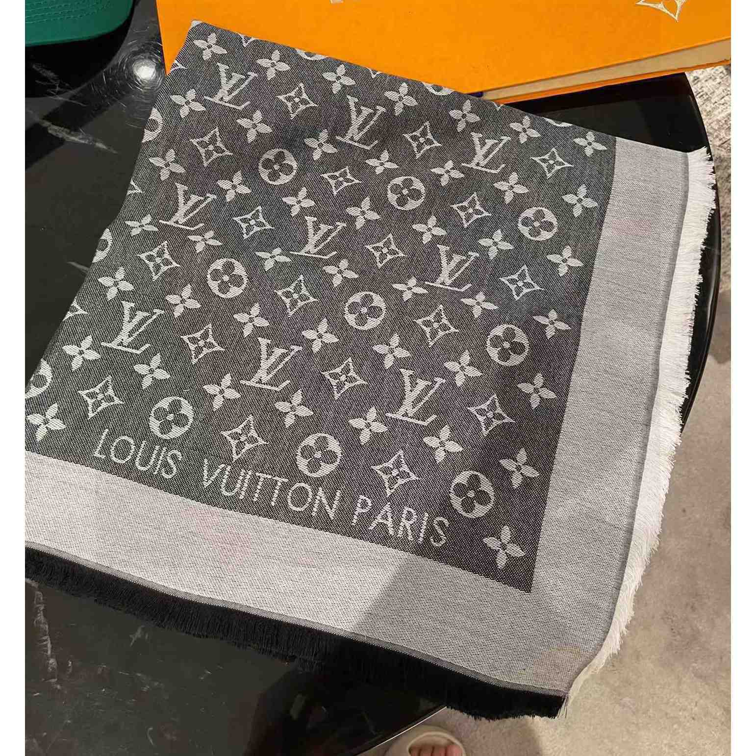 Louis Vuitton Monogram Denim Shawl - EUR FASHION