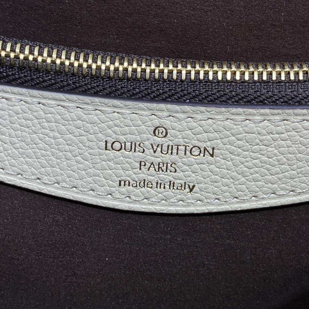 Louis Vuitton Diane (23 x 16 x 8.5cm)   M46388 - EUR FASHION