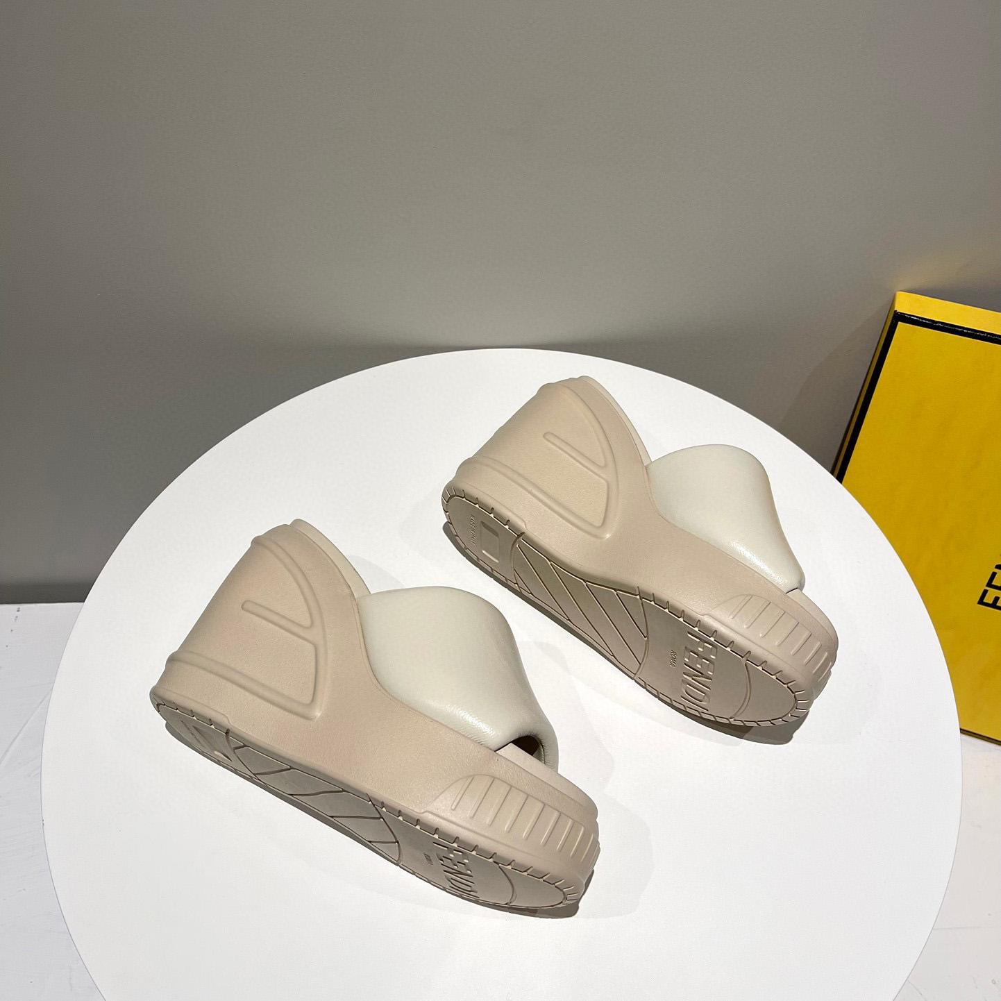 Fendi Fashion Show Beige Nappa Leather Slides - EUR FASHION