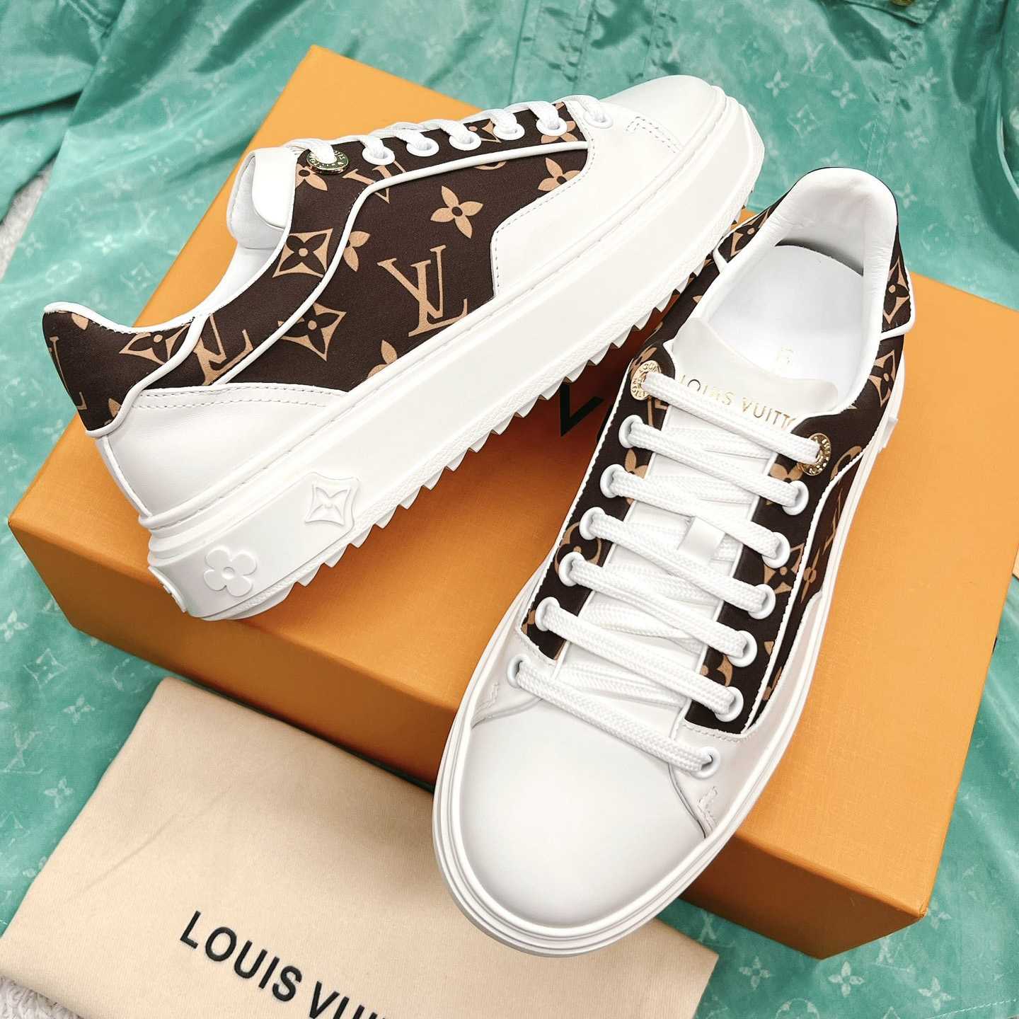 Louis Vuitton Time Out Sneaker (upon uk size)   - EUR FASHION