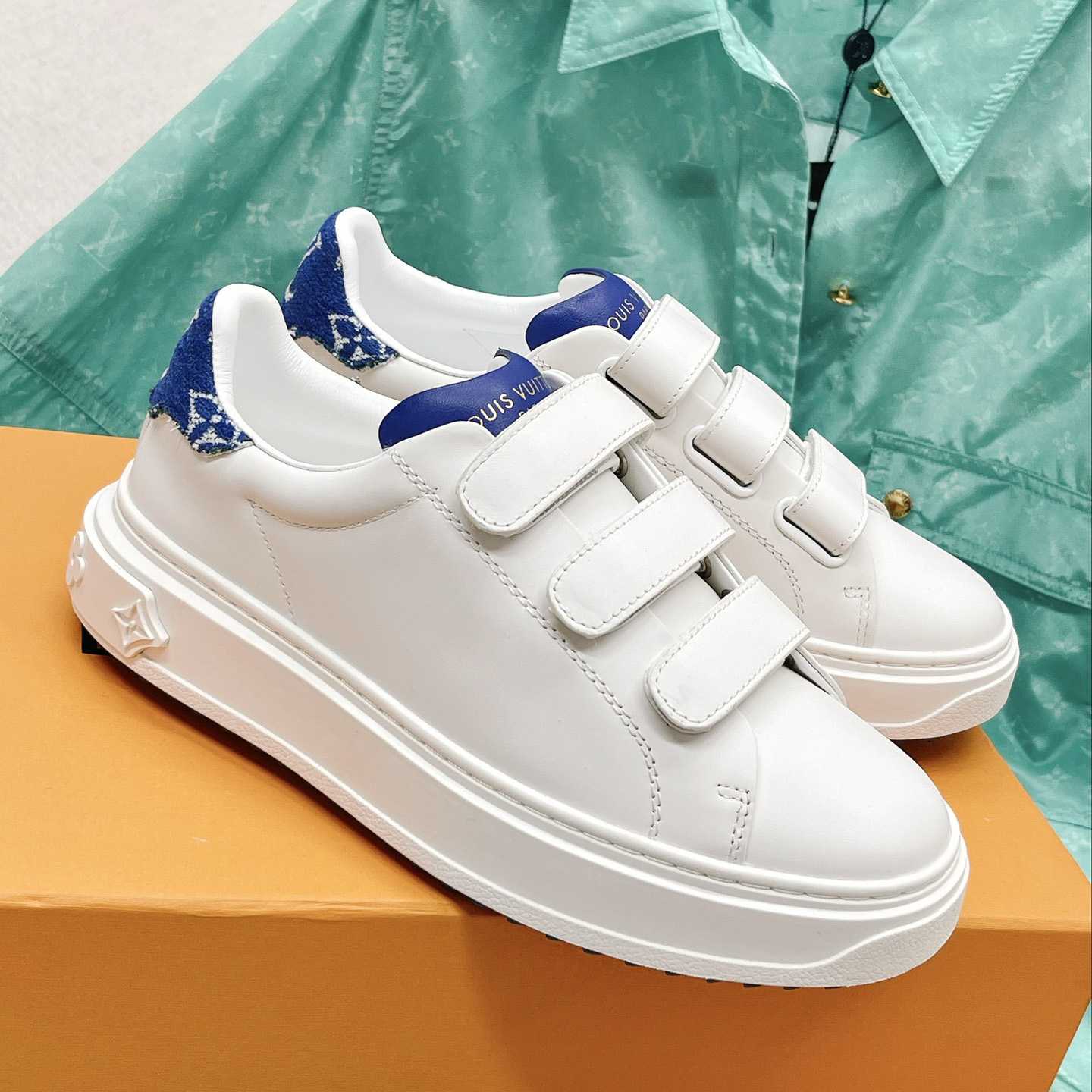 Louis Vuitton Time Out Sneaker (upon uk size)      - EUR FASHION