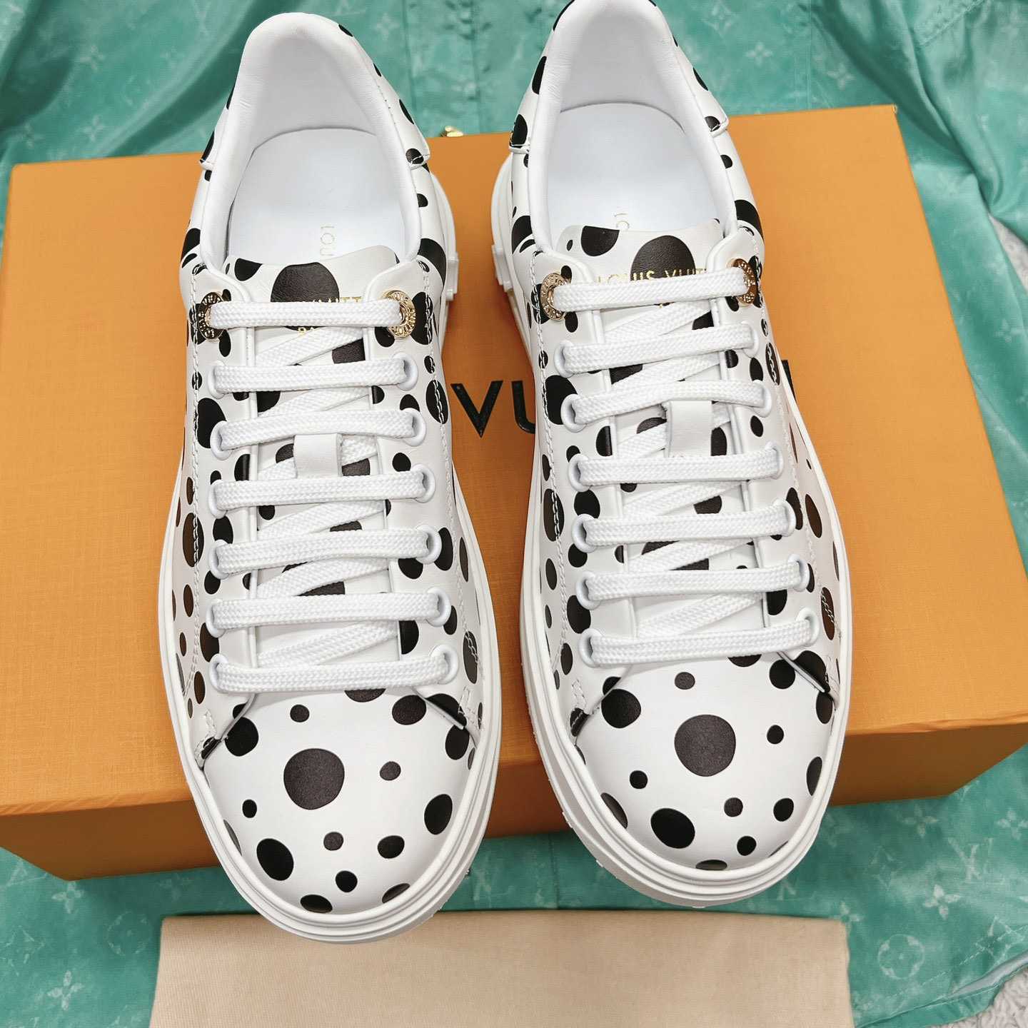 Louis Vuitton Time Out Sneaker (upon uk size)  1AB9VH - EUR FASHION