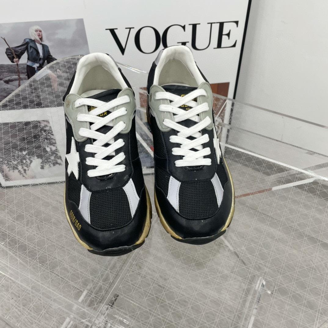 Golden Goose Dad Running Sneakers - EUR FASHION