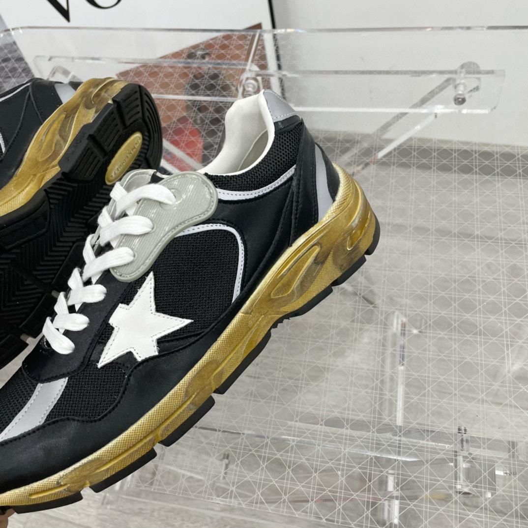 Golden Goose Dad Running Sneakers - EUR FASHION